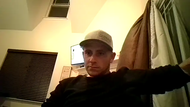 Snapshot of HungDave420 chatting on November 2025 05:13:02 AM HungDave420 online show from November 2025 05:13:02 AM