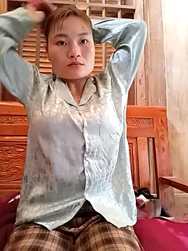 Lee-Thee online show from January 2026 04:39:02 AM