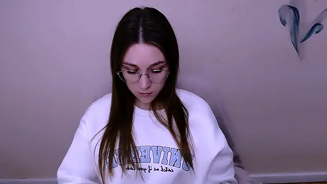 MillaTems  online show from February 2026 10:12:01 AM