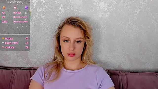 KiraRuiz online show from March 2026 05:08:02 AM