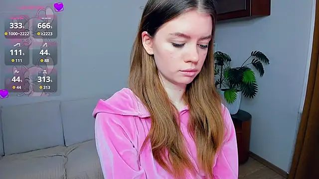 Snapshot of AngelesBenitz chatting on February 2026 07:57:02 AM AngelesBenitz online show from February 2026 07:57:02 AM