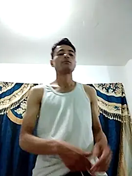 Snapshot of noah77_ chatting on November 2025 01:11:01 PM noah77 online show from November 2025 01:11:01 PM