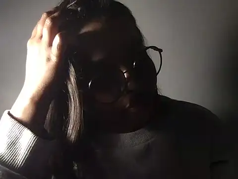 raveena hot online show from December 2025 05:25:01 AM