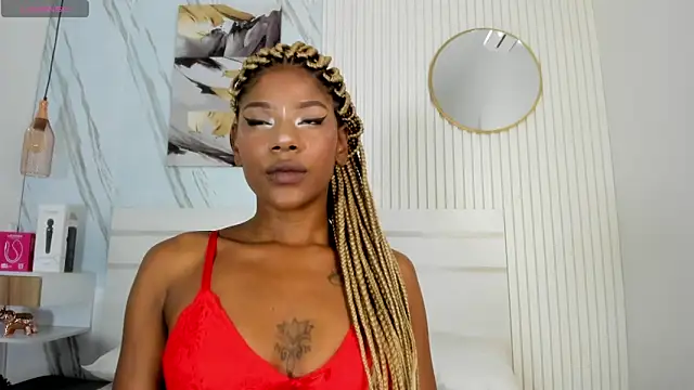 Snapshot of Afro_Luna chatting on April 2026 11:35:01 AM Afro Luna online show from April 2026 11:35:01 AM