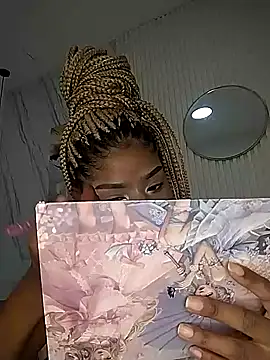Snapshot of Afro_Luna chatting on May 2026 11:15:01 AM Afro Luna online show from May 2026 11:15:01 AM