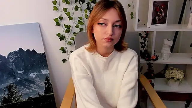 Snapshot of LeontineAtala chatting on November 2025 07:57:01 AM LeontineAtala online show from November 2025 07:57:01 AM