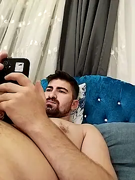 Snapshot of umtcns1 chatting on November 2025 12:11:02 AM umtcns1 online show from November 2025 12:11:02 AM