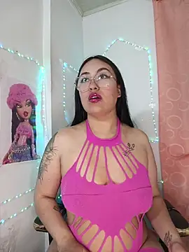 Snapshot of KatyVelvet07 chatting on February 2026 09:49:02 AM KatyVelvet07 online show from February 2026 09:49:02 AM