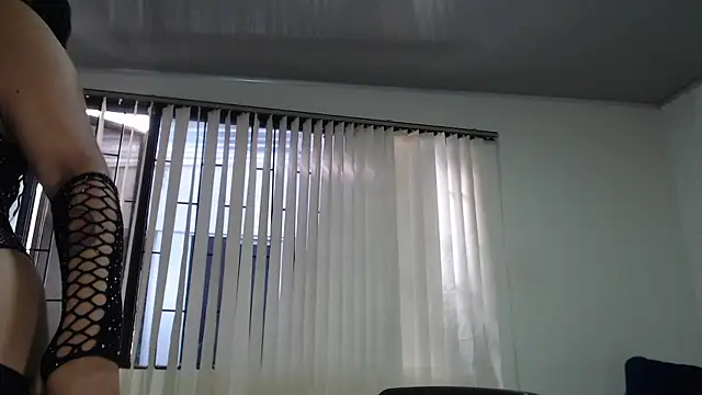 KendraStonee online show from December 2025 08:37:02 PM