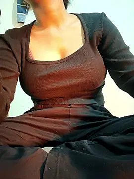 Only Lali online show from January 2026 02:30:02 PM