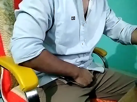 HandSome Perverter online show from November 2025 10:15:01 AM