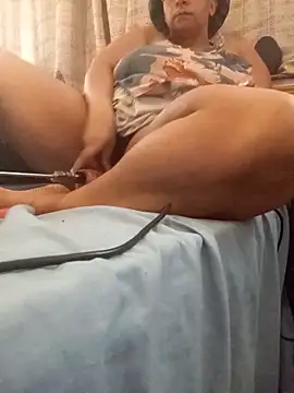 LaReineCleo online show from February 2026 06:54:01 AM