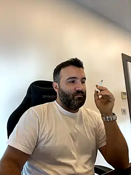 Yasinozturk3232 online show from November 2025 08:46:02 AM