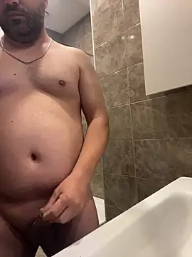 Yasinozturk3232 online show from December 2025 11:48:01 AM