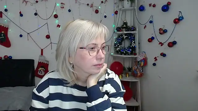 LaurenWishy online show from December 2025 06:09:01 AM