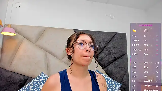 MarieTaylor  online show from November 2025 12:16:02 PM