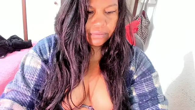 ebonycamelia online show from November 2025 11:26:01 PM