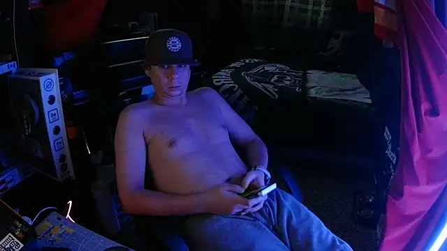 Bowerboi online show from November 2025 07:24:02 PM