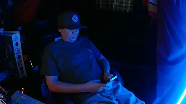 Bowerboi online show from December 2025 05:44:02 PM