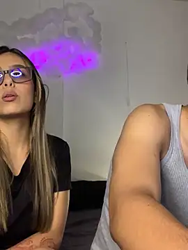 Sharlotte Davin online show from December 2025 03:11:01 AM