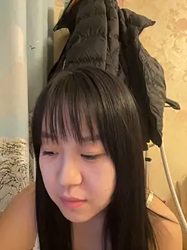 YiYi-12138 online show from November 2025 09:31:01 AM