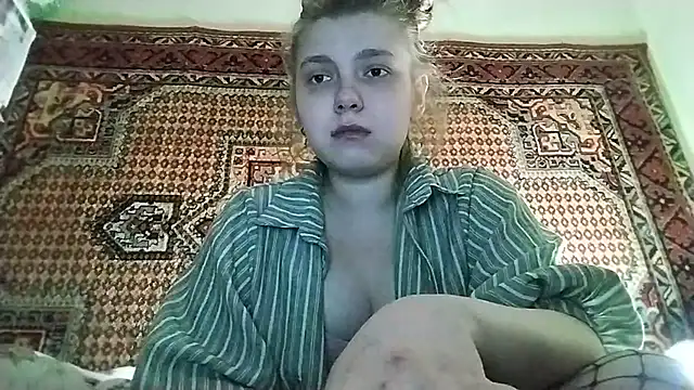 KikiBang online show from March 2026 07:27:01 PM