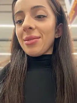 Lilitoppp online show from November 2025 11:57:02 AM