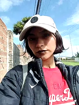 Snapshot of Zoe_addiction chatting on November 2025 01:59:02 PM Zoe addiction online show from November 2025 01:59:02 PM