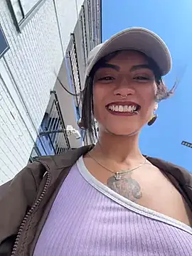 Zoe addiction online show from January 2026 03:28:01 PM