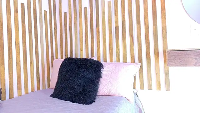 Amy Brunette online show from January 2026 10:42:02 AM