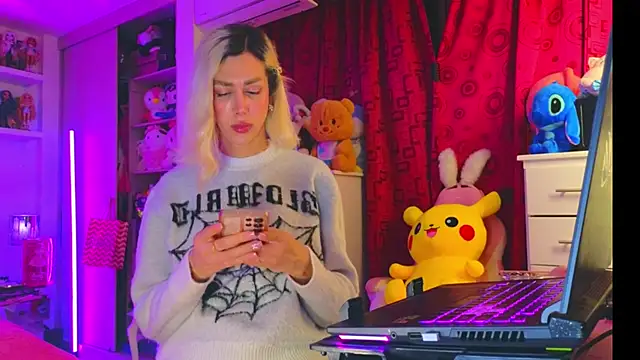 MadamBarbiee online show from December 2025 05:12:02 AM