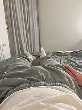 TwinkiStar05 online show from November 2025 08:08:01 PM