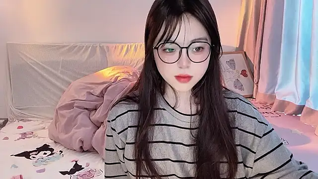 -Angela online show from November 2025 03:18:02 AM