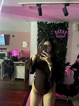 KyliePinkk  online show from December 2025 10:59:02 PM