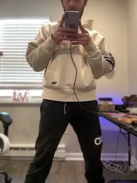 strippingmale1 online show from December 2025 05:33:02 PM