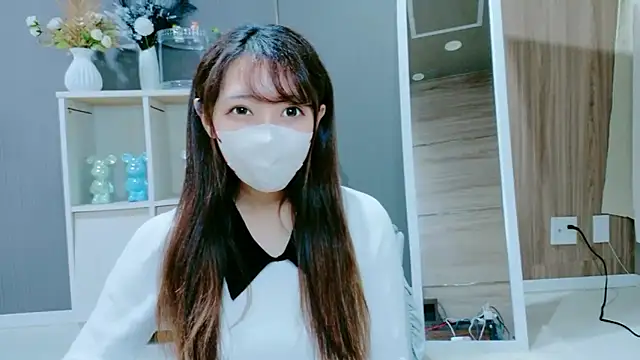 Nami-jpn online show from December 2025 09:51:02 AM