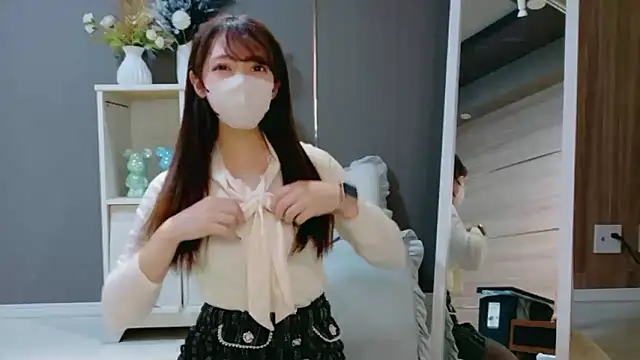 Nami-jpn online show from December 2025 09:49:01 AM