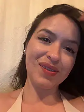 Little  Danni1 online show from January 2026 11:07:01 PM