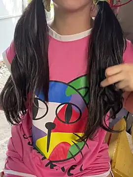 XndSeraphina online show from January 2026 04:39:02 AM