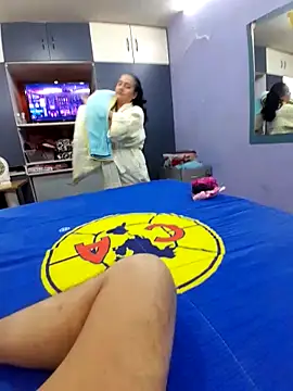 Snapshot of Parehahotmex chatting on November 2025 08:26:01 AM Parehahotmex online show from November 2025 08:26:01 AM