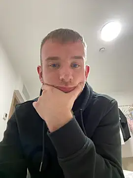 Girth king22 online show from November 2025 09:38:02 PM