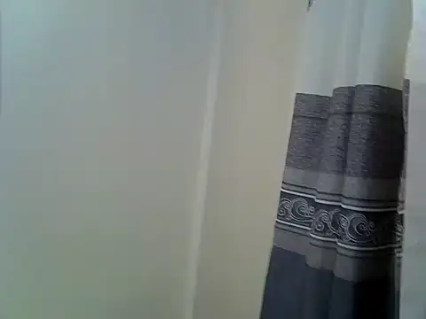 Snapshot of BellaStormi chatting on November 2025 04:02:02 AM BellaStormi online show from November 2025 04:02:02 AM