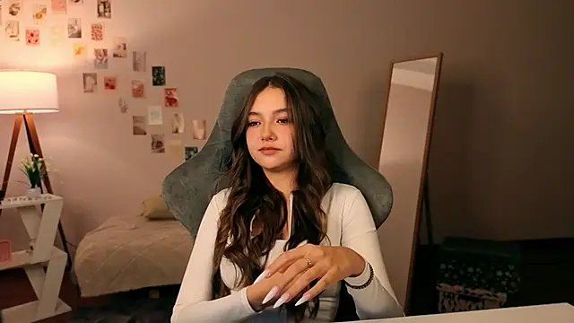 Vexorine online show from November 2025 07:35:02 PM