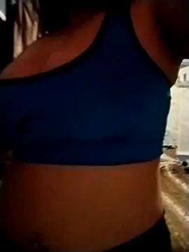 Snapshot of YouladyVidal chatting on November 2025 11:26:01 PM YouladyVidal online show from November 2025 11:26:01 PM