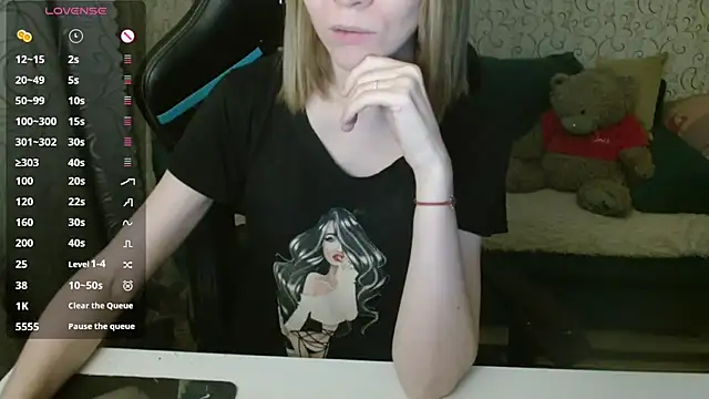 Snapshot of __Katherine___ chatting on November 2025 03:27:02 PM Katherine online show from November 2025 03:27:02 PM