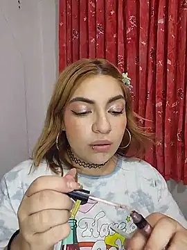 mila curvy online show from January 2026 05:01:01 AM