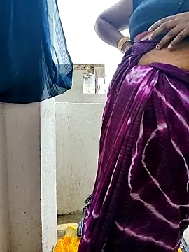 Desicouple1706 online show from February 2026 05:38:01 AM