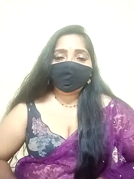 Snapshot of Soni-queen chatting on December 2025 05:23:01 AM Soni-queen online show from December 2025 05:23:01 AM