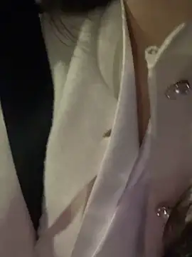 Queen-of-Love online show from January 2026 11:25:02 AM