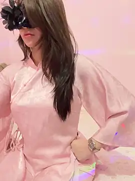 Snapshot of Queen-of-Love chatting on February 2026 10:45:02 AM Queen-of-Love online show from February 2026 10:45:02 AM